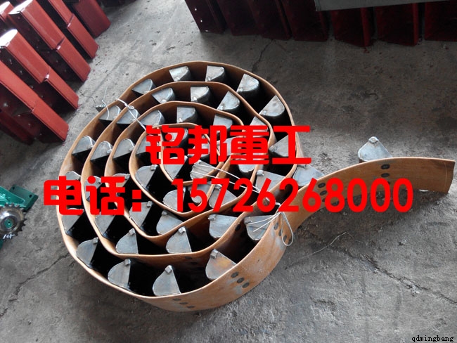 ����C��������������˨�������϶��D